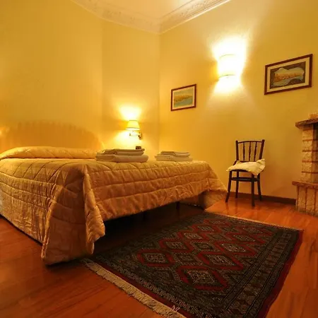 Casale De Santis 4*
