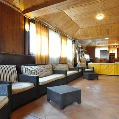 בית הארחה Casale De Santis רומא