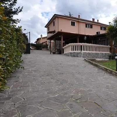 Affittacamere Casale De Santis 4*