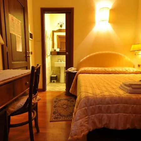 Casale De Santis 4*