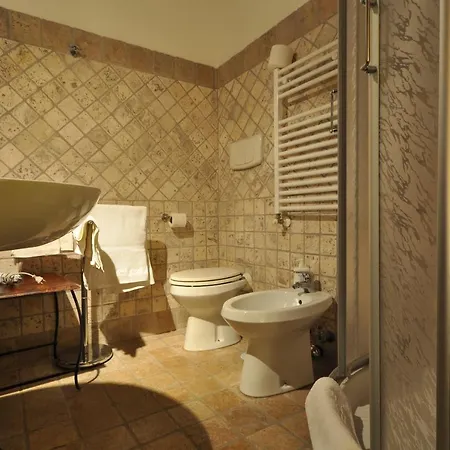 Casale De Santis בית הארחה 2*